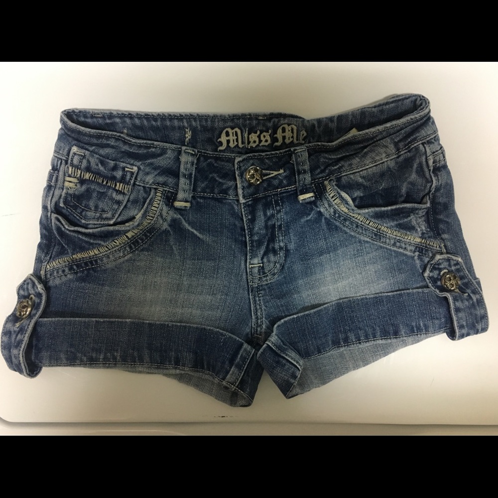Miss Me Adjustable Shorts